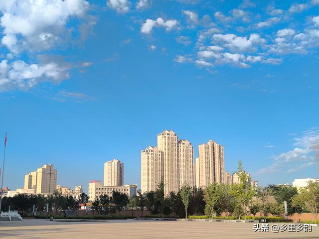 去一趟新疆感受最大的就是河南人太多了，到处充满了河南人的热情