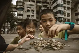 儿时射出子弹正中你的眉心？网友：我们是社会主义接班人。图片