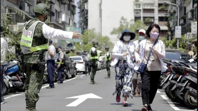 美国超大规模对台军售，或触碰“第二条红线”