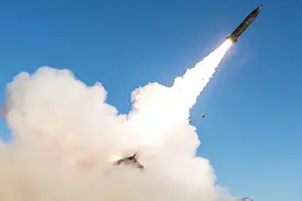 美军新火箭炮试射新导弹，最大射程550公里，远程打击能力再提升图片