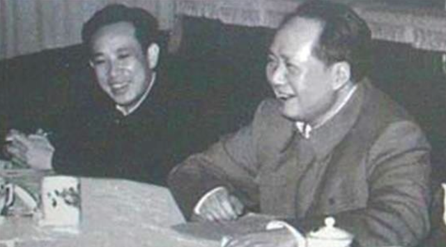 毛主席逝世后，他的机要女秘书神秘失踪，再见竟被关在“审讯室”