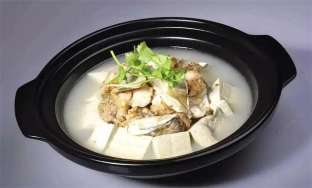 秋染好森沟，邂逅阿尔山的斑斓童话