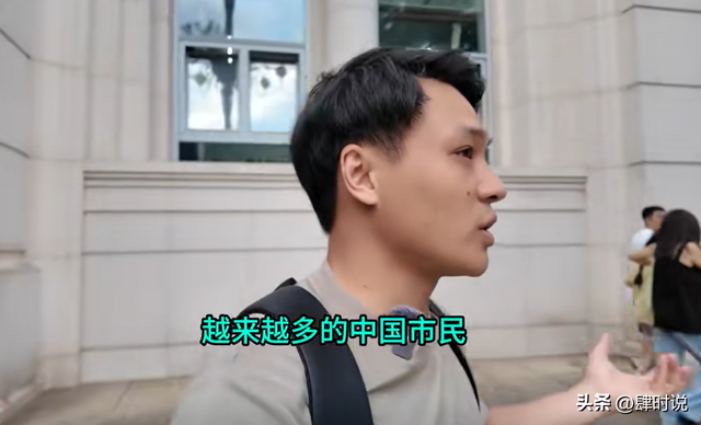 来贵州找优越感，越南人破防了：中国最穷的省为什么比河内还好？