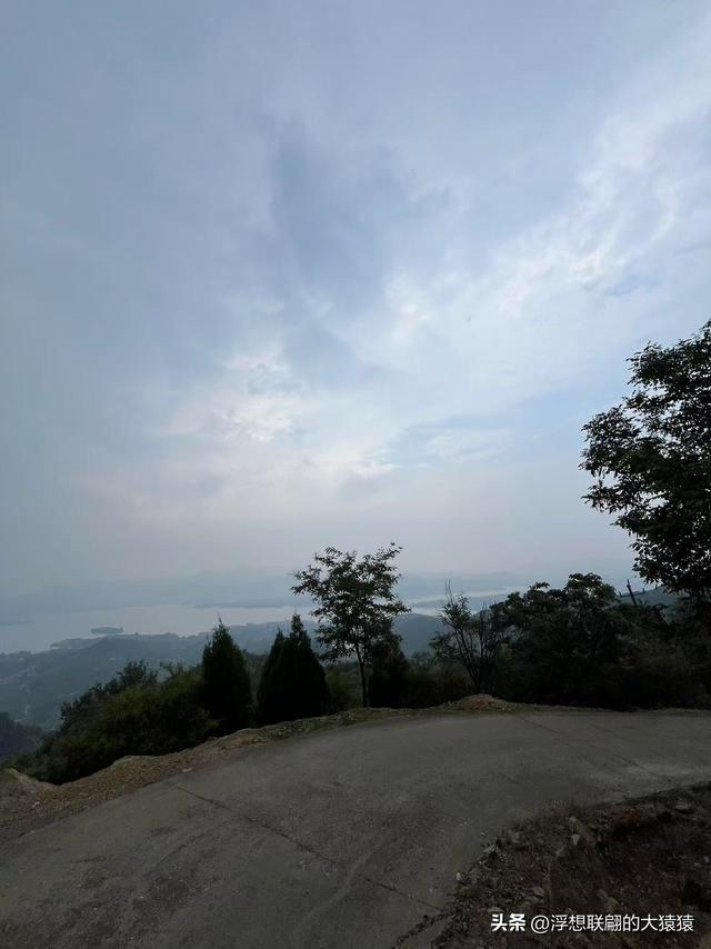 莱芜雪野的马鞍山，极其极其值得一游！