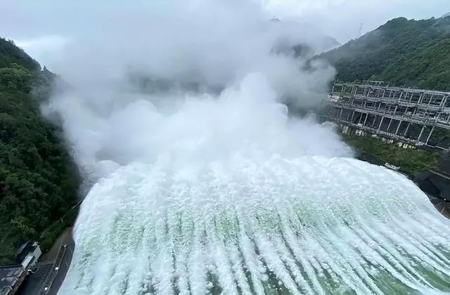 中国改名最“成功”的湖泊，改名前叫水库，改名后家喻户晓