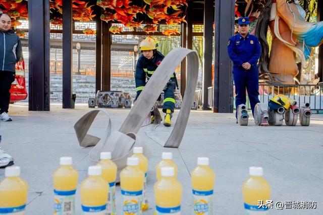 消防宣传月 | 铁花映蓝焰·古巷守平安！这场沉浸式宣传太圈粉～