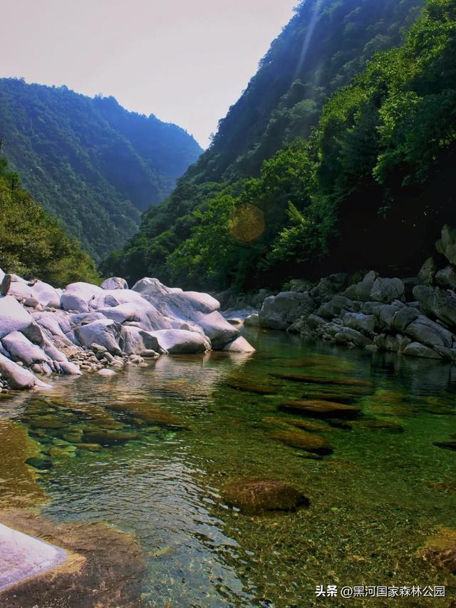 身体和心灵总有一个在路上 | 这个秋天，一起观赏黑河的山川湖海