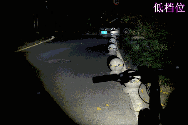 迈极炫CB1600车灯有了PRO版，磁吸吊装不怕颠簸更加稳！