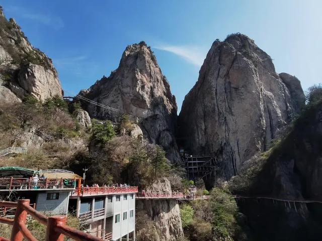 “天下无双圣境，世界第一仙山”的河南洛阳老君山