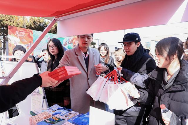 邂逅“家门口的诗与远方”：旅游进社区邀你共赴一场丰台诗意漫游