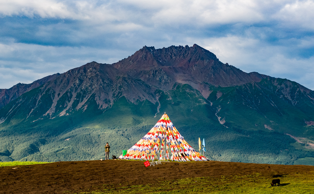 卓尔山后山，全祁连县最美的观景点，不仅免费而且人少