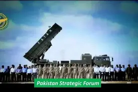 突发！反击战打响了，巴铁起飞400架攻击机，大规模轰炸印度图片