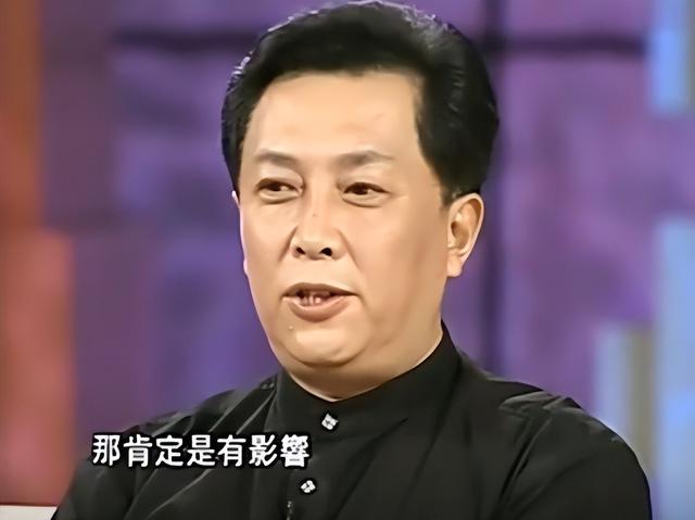 善恶终有报！73岁唐国强综艺疯狂捞金、两个残疾儿子遭到“反噬”
