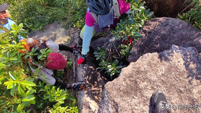 揭西猴面石徒步登山