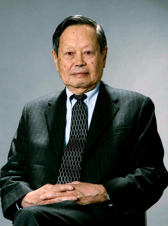 杨振宁走了，伴随在他身上的3个疑问，也该解开了