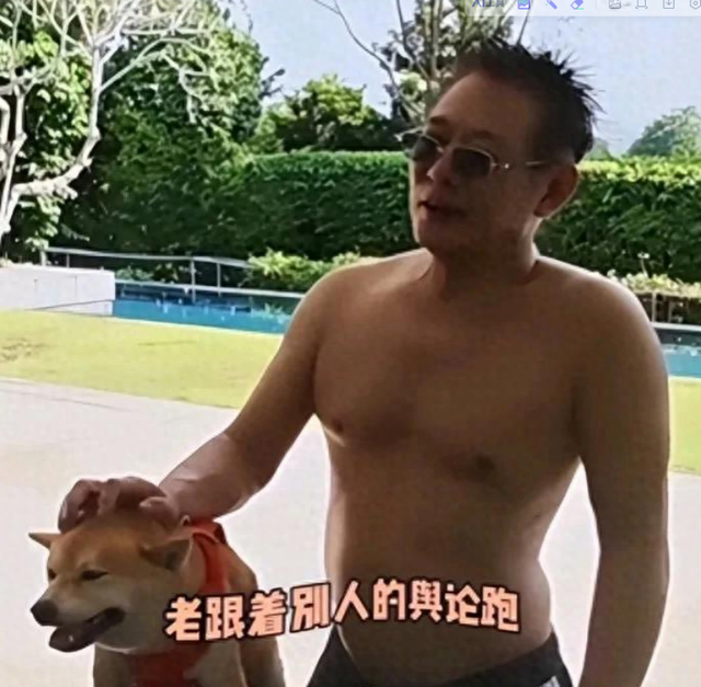 李连杰“返老还童”事件，走向越来越玄乎，难怪向太坐不住了！