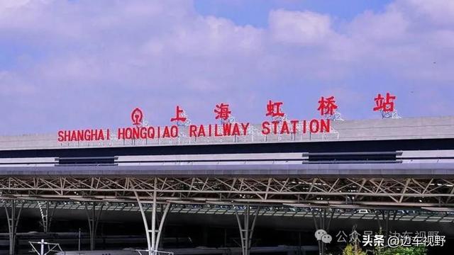 游历“姑苏第一名街”苏州山塘街