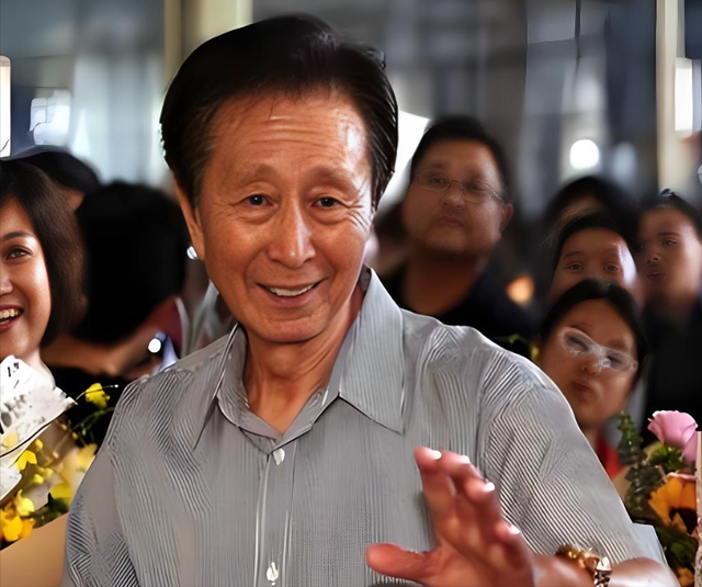 86岁宋世雄现状：定居北京老到认不出，托举儿女成才却都不在身边