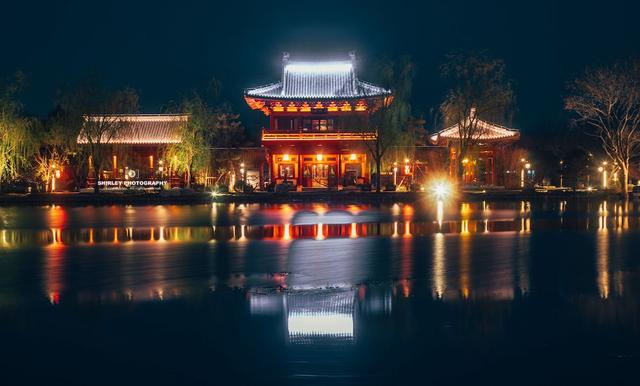 县级市居然有这样的夜景！河北花22.5亿打造的古城，夜晚惊艳众人