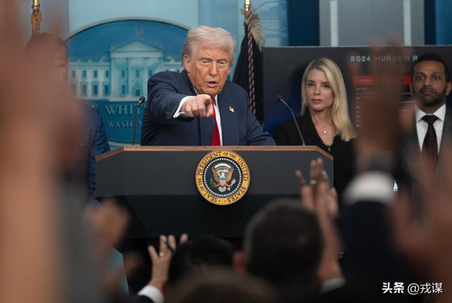 炸锅！美上校曝猛料，特朗普要从欧洲撤军，北约东扩“暂停键”？