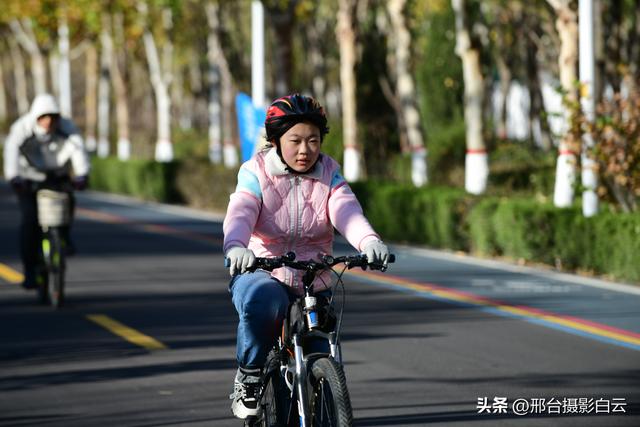 信都区总工会：七里河绿道上的骑行狂欢