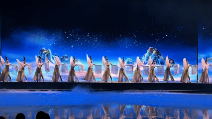 @安徽老乡，12月一起来看董宇辉力荐的“皖美”大戏吧！| 皖美冬日 | 第十五届安徽国际文化旅游节