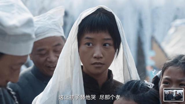 看完《红高粱》，再看《生万物》，我想说：没有对比就没有伤害