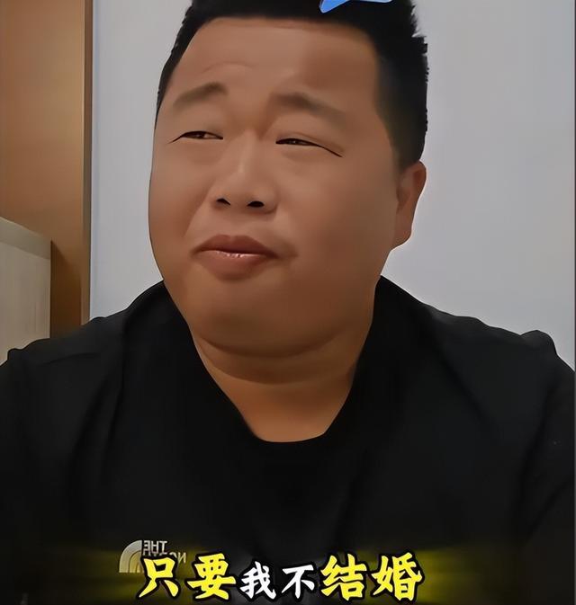 祸从口出！千万网红蓝战非被全平台封禁，自爆年入9位数都是小事