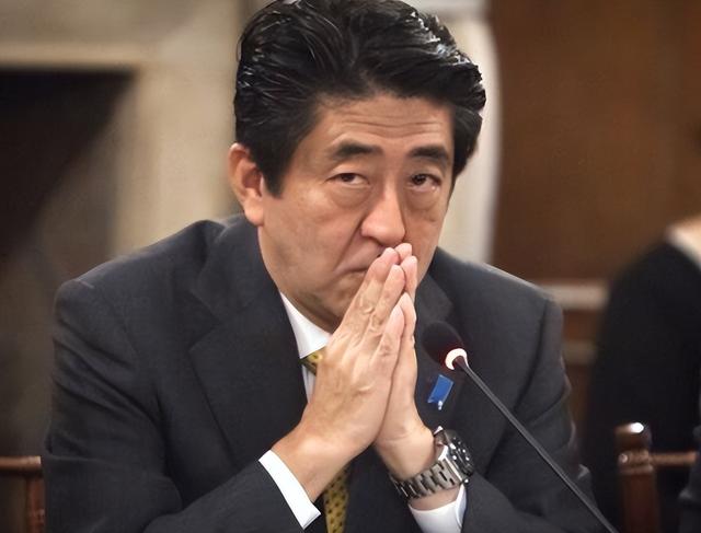 被逼迫辞职后，高市或再也不敢叫板中国，洪秀柱一语成谶