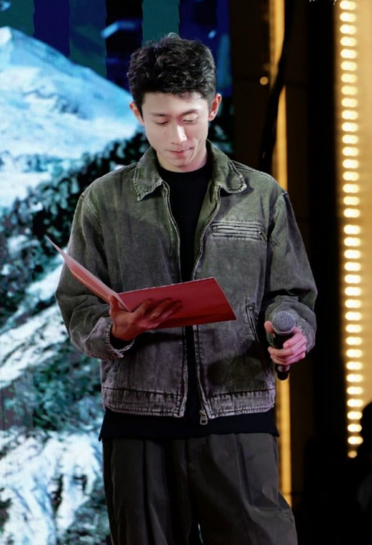 司晓迪爆料仅4天，央媒点名张一山，信息量太大	，杨紫坐不住了