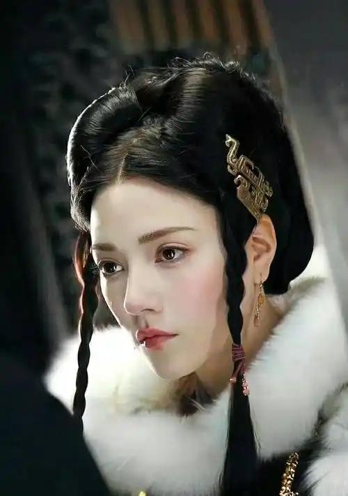 娜然：新”封神”中媚骨天成的新妲己