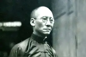 1949年前后的“云南王”龙云图片