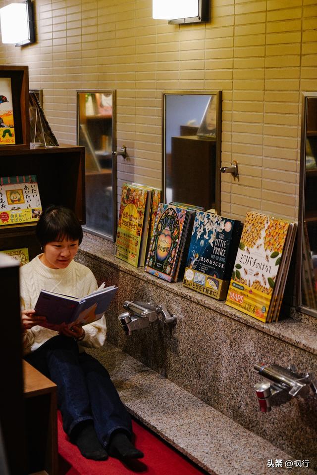 说起雪地泡汤，难道只有北海道吗？