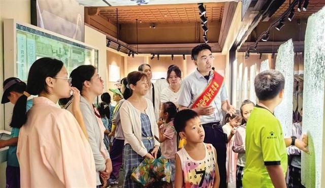 呼和浩特：文明旅游蔚然成风 丰州古韵更动人