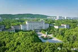 湖北高校排名大调整，华农闯进前三，武科大位列第8图片