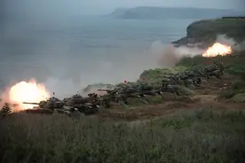 多艘滚装船同时出海，央视曝光的现场画面，让台提前看到台海结局图片
