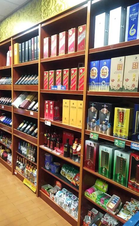 实体店纷纷倒闭，烟酒店却能日入斗金，小老板说：全靠这5点