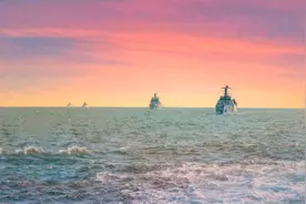 劈波斩浪，看中国海警“硬核”训练图片