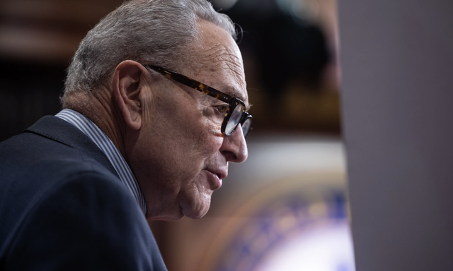 拼命讨好特朗普，欧盟陷入混乱