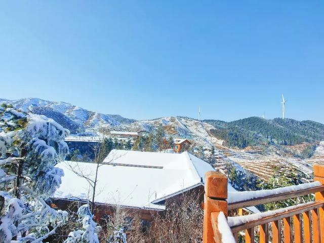 “云上花瑶”到底多好玩？！追雾漫山、清泉嬉水、篝火狂欢…从晨露一直清凉到星光！