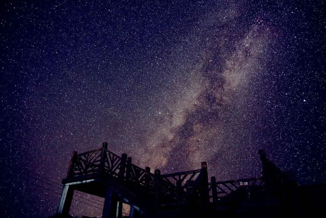 谁懂！居然能在雅安看到梵高画里的星空！