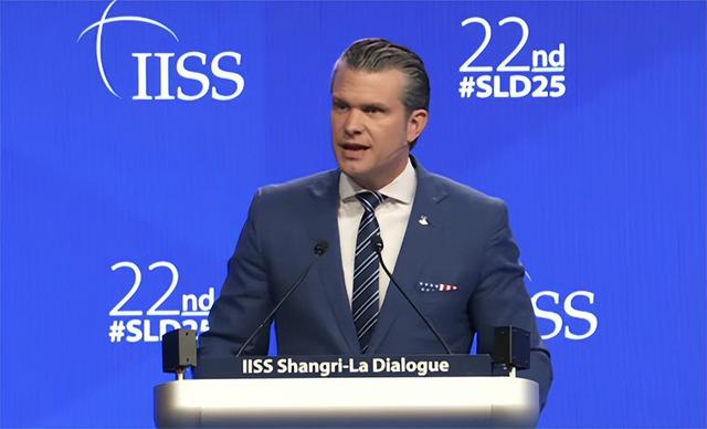 特朗普不来北京看阅兵，美方想打电话给中国，日媒：中方已读不回