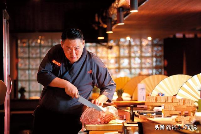 竹联帮退役大哥兰小明隐居重庆，娶重庆美女，被骂不还口仍幸福