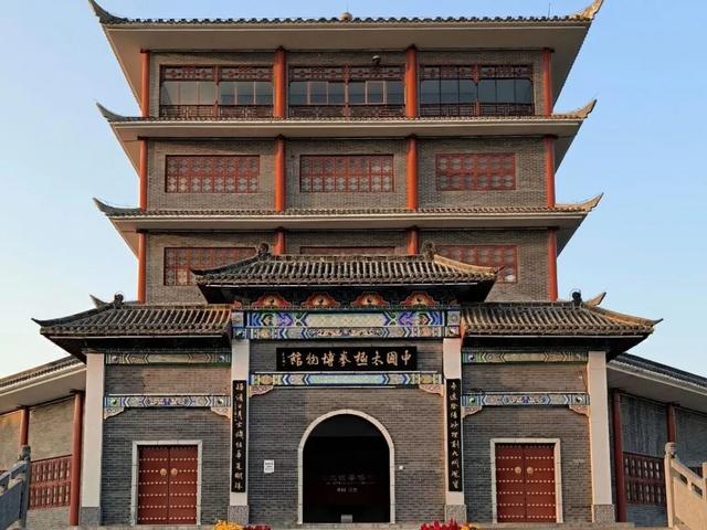河南这3个特色古镇，带娃沉浸式当回“小匠人”！