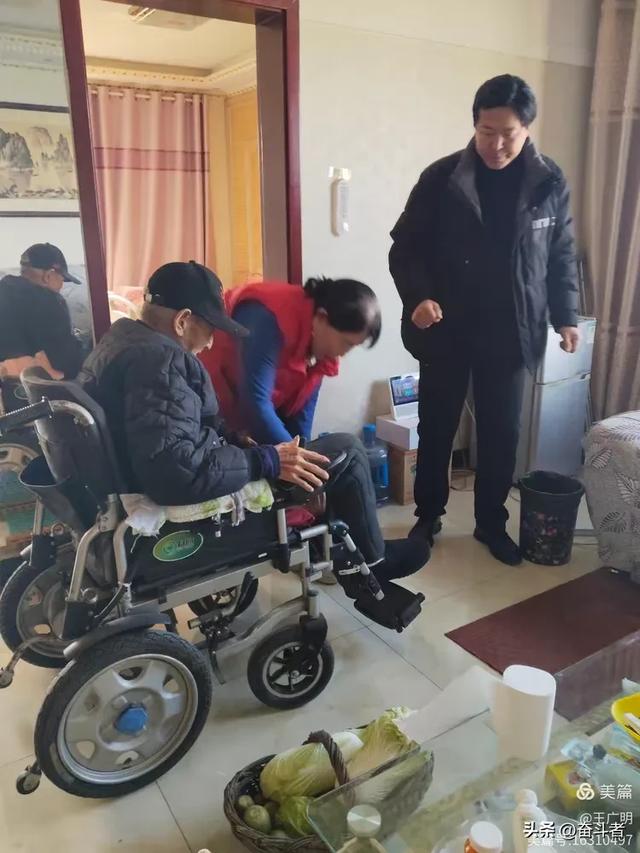 红旗渠拦河坝人墙截流纪实