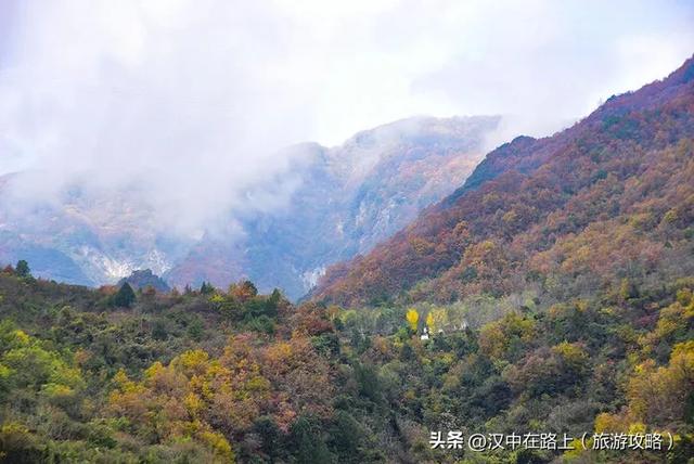 汉中出发沿嘉陵江跨省自驾,把秦巴深秋的美景装进车窗~图片