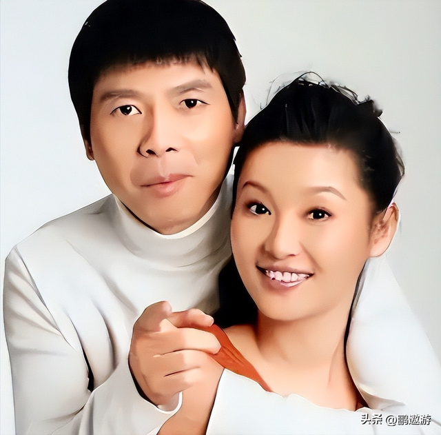 58岁徐帆和冯小刚再传离婚	，养女徐朵回应辟谣