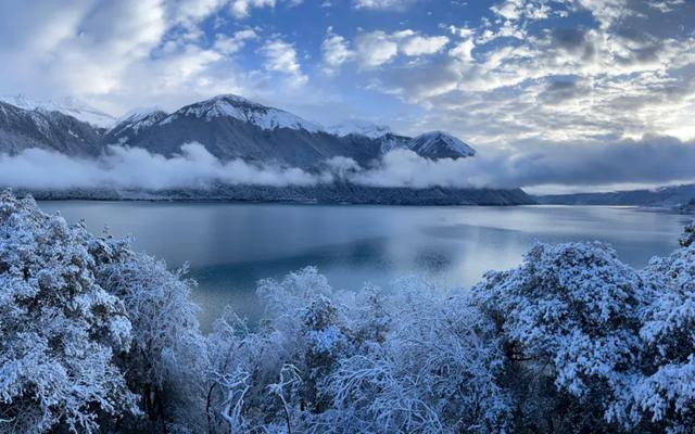 冰雪318：闯入藏地冬日的绝美秘境，让你成为朋友圈封神的存在！