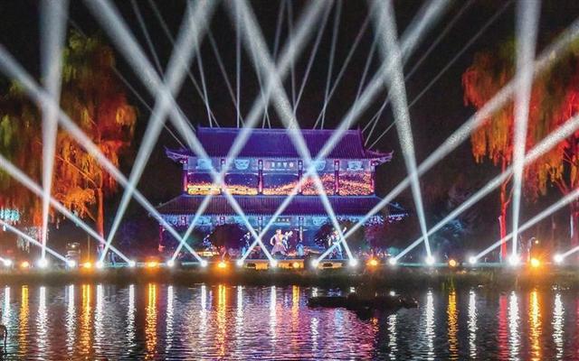 呼和浩特夜生活“姿态”正鲜活