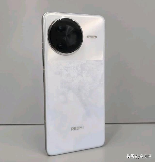 比红米K90更香，骁龙8至尊+6000mAh电池，16GB+1TB跌至地板价